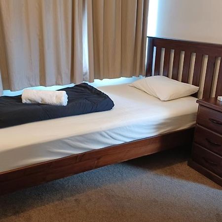 Homestay Family Room, Near The City Center 크라이스트처치 외부 사진