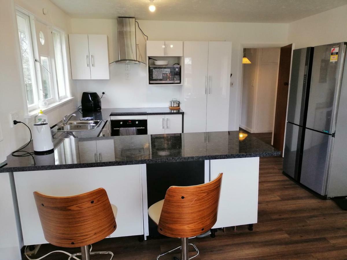 Homestay Family Room, Near The City Center 크라이스트처치 외부 사진